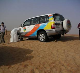 Luft ablassen für die Wüstenfahrt
