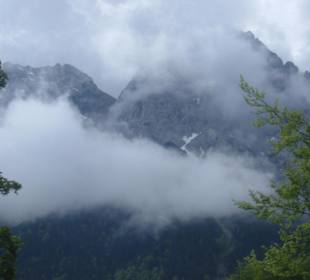 Zugspitze im Nebel