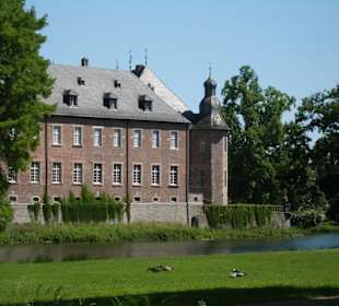 Gut erhaltene Schlossanlage