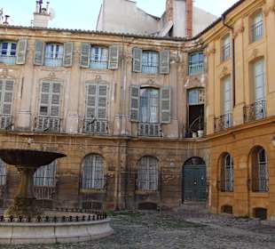 Place d'Albertas