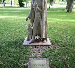 Skulptur der Schäfer, Finder der Heilquellen 