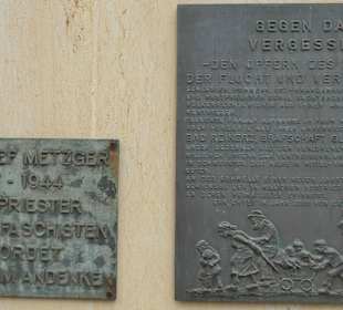 Gedenktafeln Max J. Metzger u. Gegen das Vergessen
