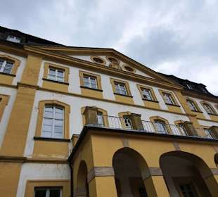 Das Haupthaus im Schloss