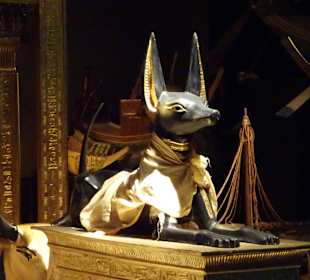Anubis bewacht die Schätze