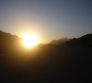 Sonnenuntergang in der Wüste