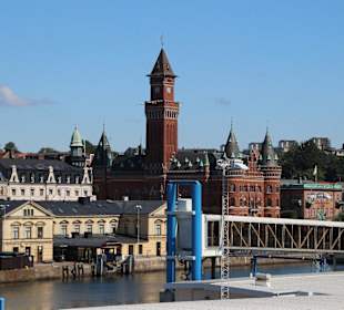 Rathaus vom Hafen