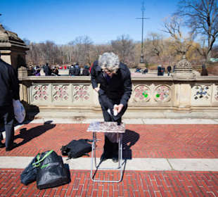 Erol bei den Vorbereitungen