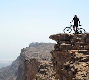 Jabal Samhan mit MTB