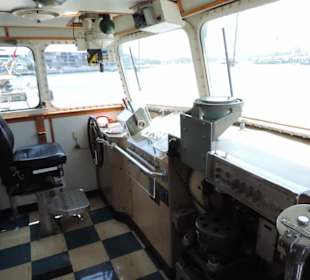 Patrol Boat HMAS Advance