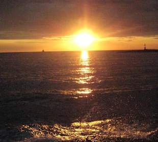 Ein Muss, die Sonnenuntergänge am Hafen von Porec