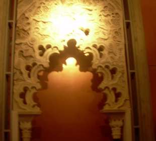 Arco original del palacio