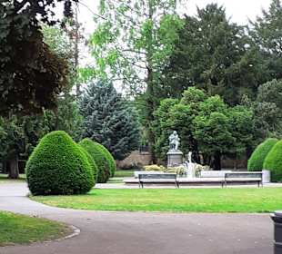 Denkmal Gustav-Adolph Hirn
