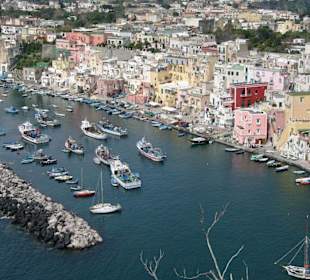 Fischerhafen Corricella auf Procida