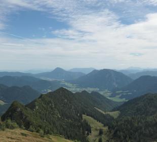 Ausblick vom ca. 1674 Meter hohen Hochfelln