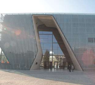 Muzeum Historii Żydów Polskich - wejście główne