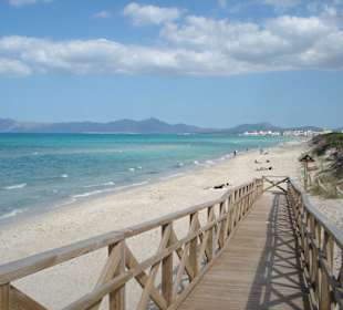Am Strand angekommen