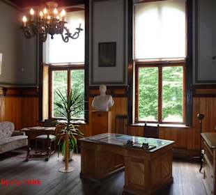 Blick in ein Arbeitszimmer