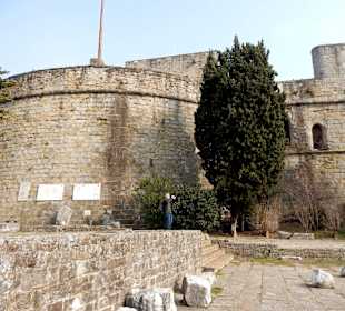 Burg San Giusto