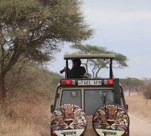 Amazing Tanzania safari -Gosheni Safaris 