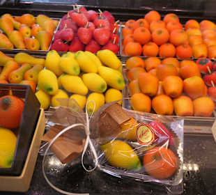 Im Verkaufsraum vom Café Reichard