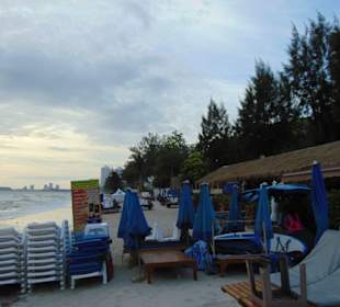 Chansawang Hua Hin Beach Strandliegen