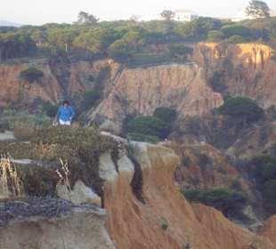 An der Steilküste der Praia da Falesia