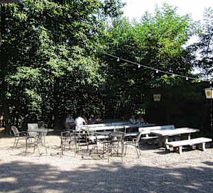  Waldgaststätte Friedensdenkmal