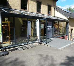 Eingang zum Museum Tuchfabrik