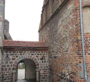 Torgang zur Kirche