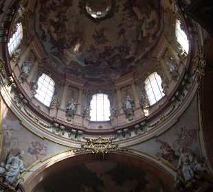 San Nicola in Malá Strana