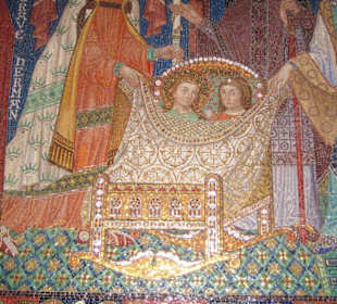 In der Elisabeth-Kemenate.