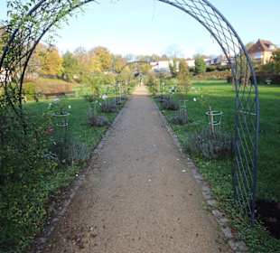 Magdalengarten Rosenbogen