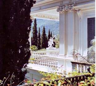 Achillion,Palast