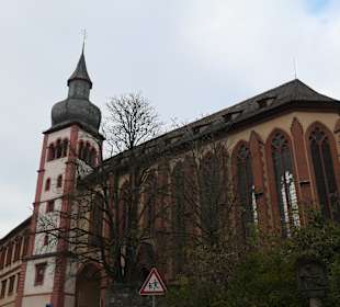 Bei einer Stadtbesichtigung von Würzburg