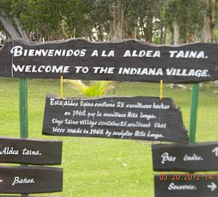 Der Eingang zum Indianerdorf!