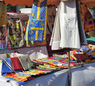 Impressionen vom Wochenmarkt Saint-Cyprien-Plage
