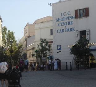 Einkaufsstrasse in Gibraltar