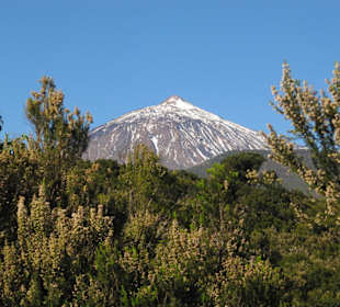 Teide entre montañas