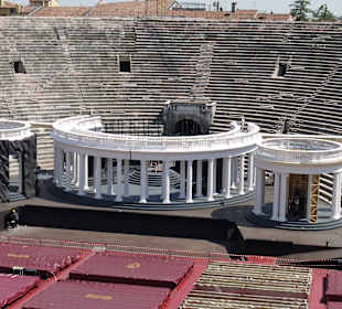 Aufbau innenbereich Arena Verona