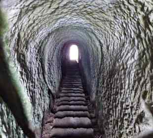 Tunnel Beach
