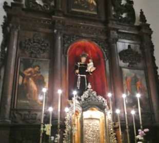 Innenbesichtigung der Iglesia de la Concepción