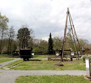 Rundgang über das Außengelände des Museums