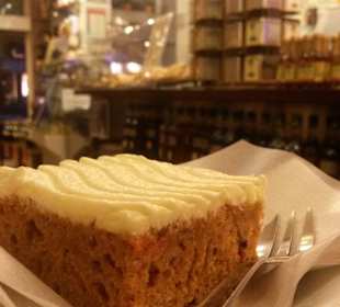 Lecker, lecker: Carrot Cake