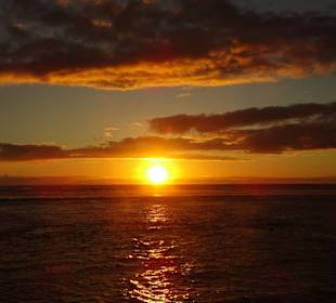 Sonnenuntergang an der Promenade Barachois