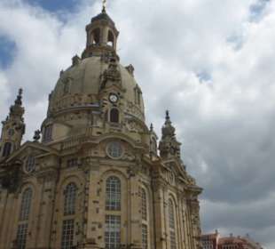 Die Frauenkirche am Neumarkt
