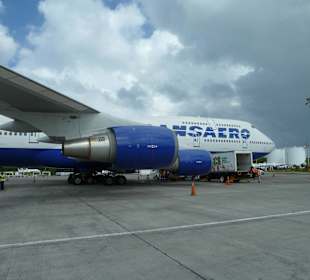 Schon eine grosse Hausnr., was hier anfliegt