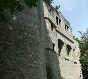 Unterwegs in der Ruine von Burg Neuhaus