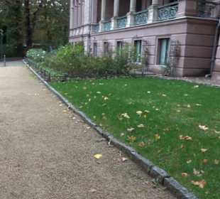 Schlosspark Biesdorf