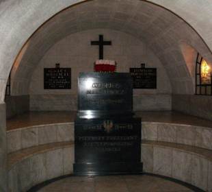 Podziemia z grobowcami