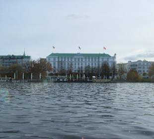 Rundfahrt auf der Außenalster